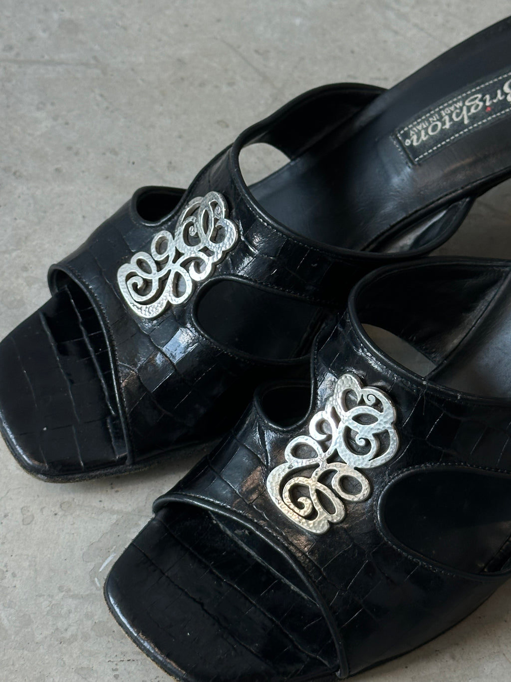 vintage brighton silver detail kitten heels