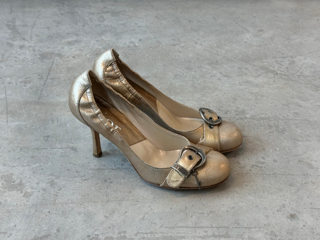 vintage dior gold buckle heels