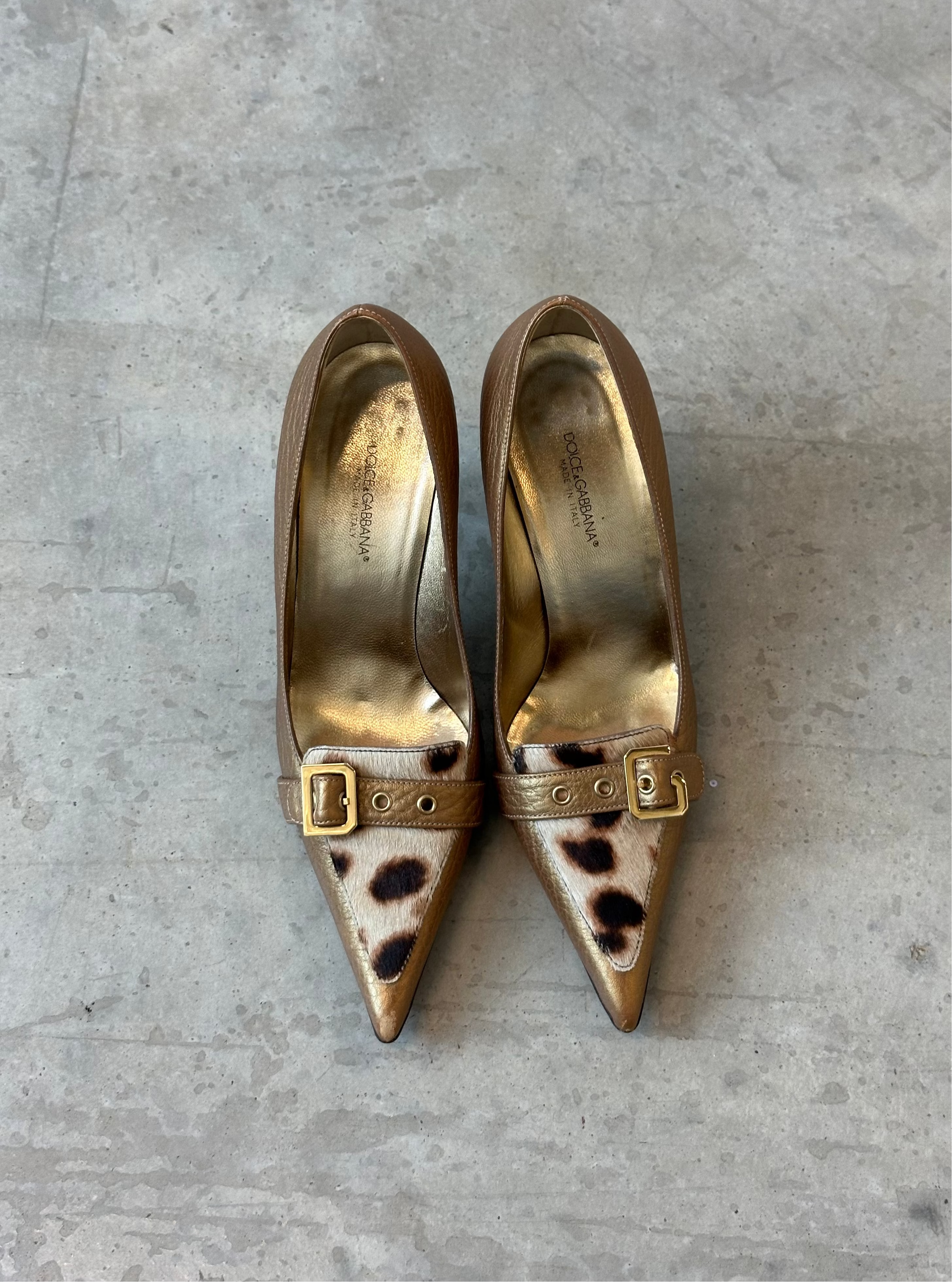 vintage dolce and gabbana pony hair leopard print heel