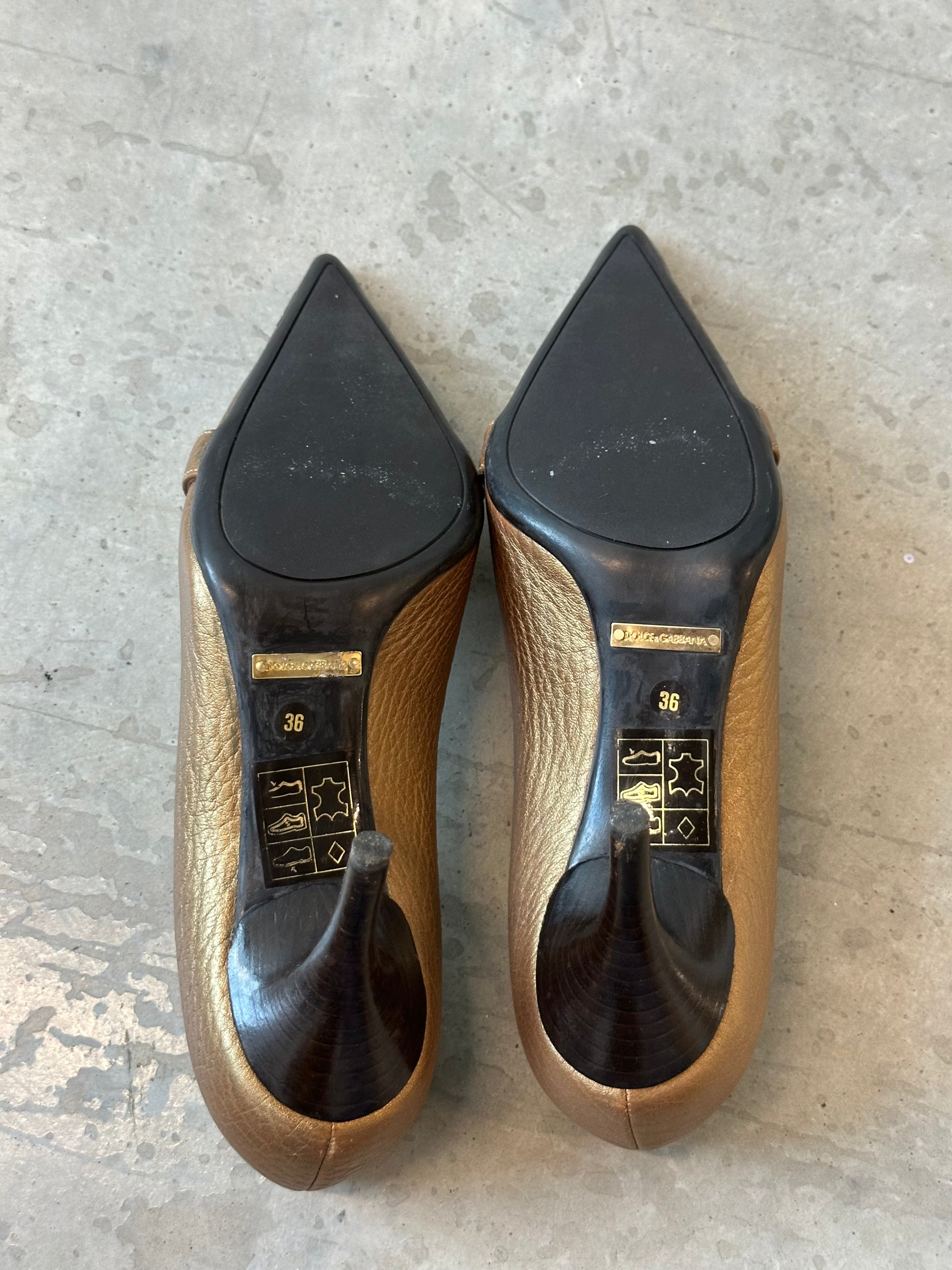 vintage dolce and gabbana pony hair leopard print heel