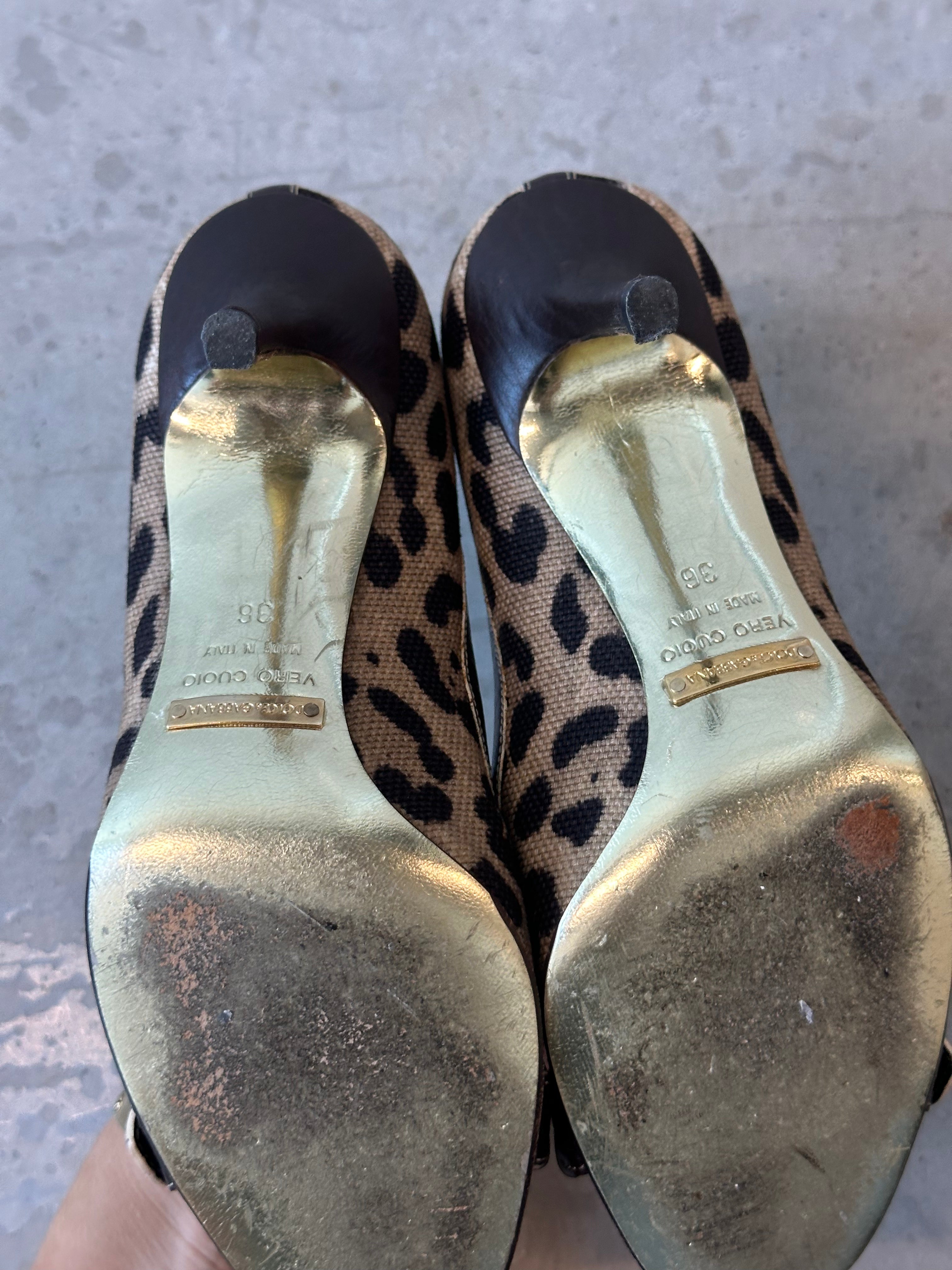 dolce and gabbana cheetah print peep toe heel