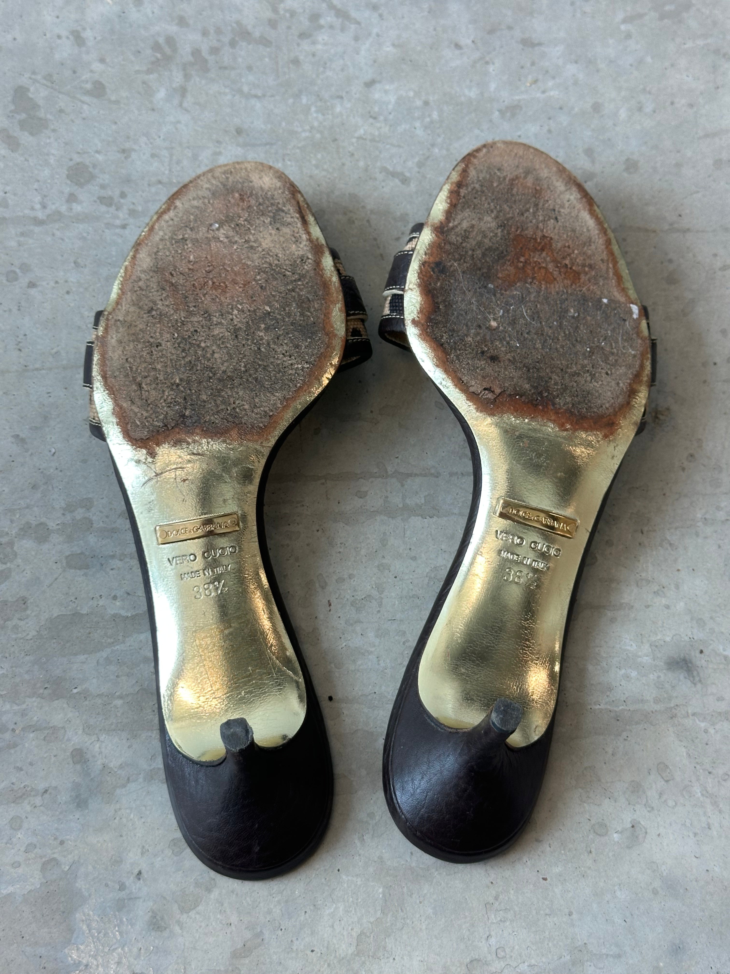 vintage dolce and gabbana cheetah kitten heel
